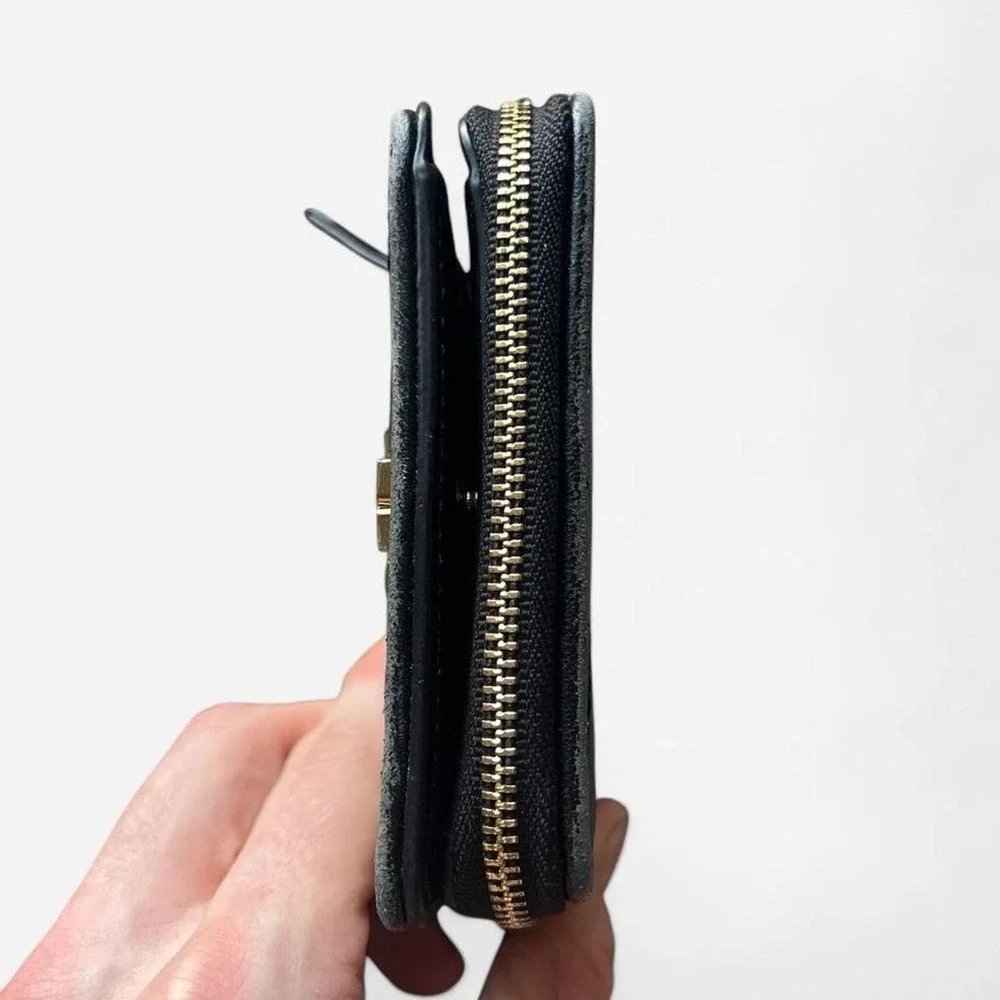 Tory Burch Kira Chevron Bi-Fold Wallet Black Quilted Leather Gold Hardware